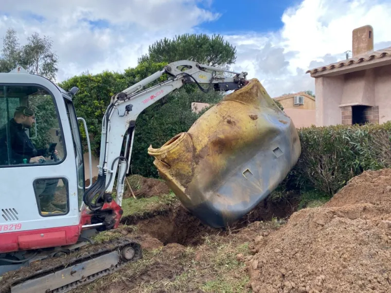 Retrait de l'ancienne fosse septique