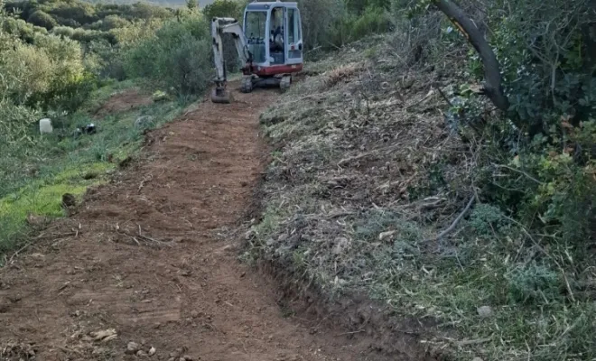 Création de la piste pour la pose de clôture, Lecci