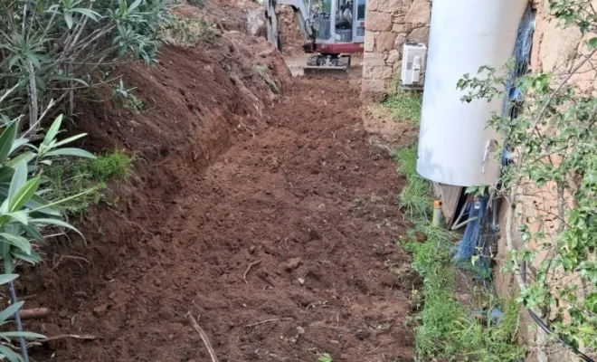 Terrassement en espace restreint à Palombaggia