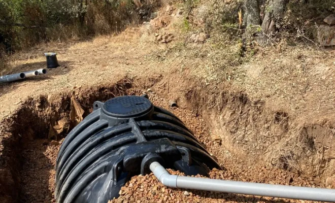 Terrassement pour pose de fosse septique à Palombaggia