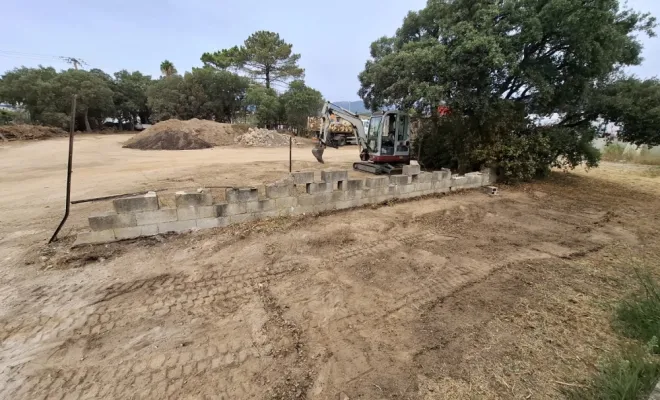 Aménagements extérieur : démolition, abattage et évacuations de gravats et déchets verts à Porto-Vecchio